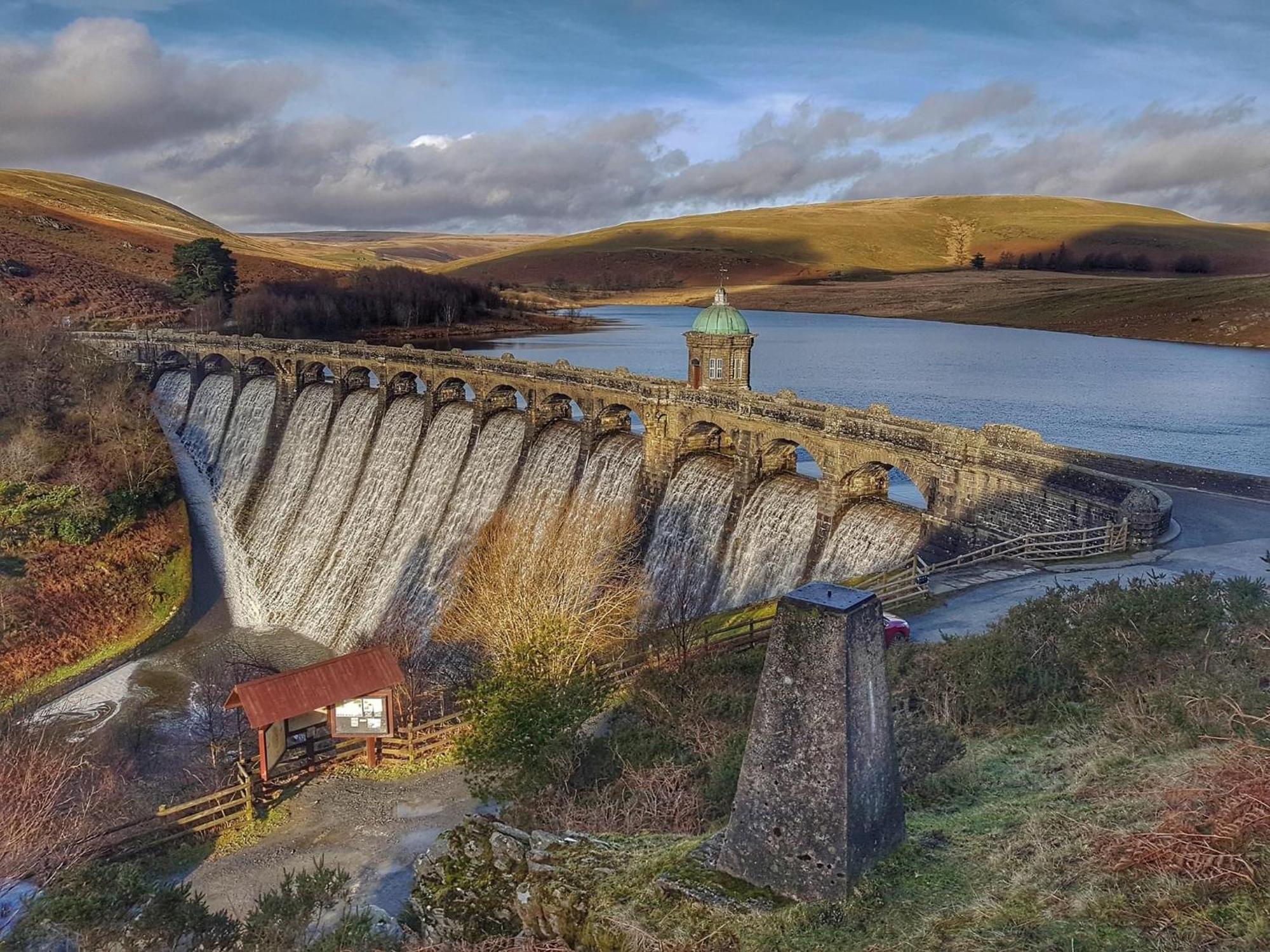 Ty Ray Penmaes Villa Rhayader Bagian luar foto